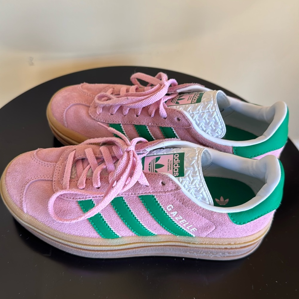 Adidas Gazelle Size 5